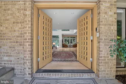 10801 Balantre Lane, Potomac, MD 20854 - Photo 5