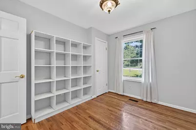 23017 Timber Creek Lane, Clarksburg, MD 20871 - Photo 3