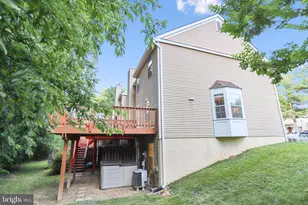 12163 Flag Harbor Dr, Germantown, MD 20874 - Photo 3