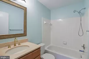 12163 Flag Harbor Dr, Germantown, MD 20874 - Photo 27