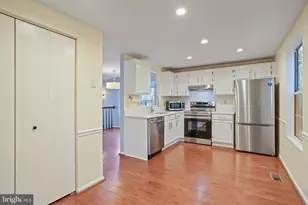 12163 Flag Harbor Dr, Germantown, MD 20874 - Photo 7