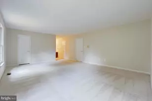 9548 Fox Hollow, Potomac, MD 20854 - Photo 27