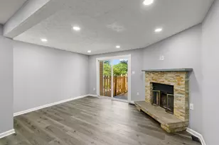 11705 Zebrawood Ct, Germantown, MD 20876 - Photo 7