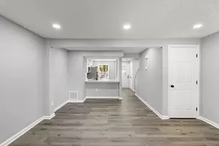 11705 Zebrawood Ct, Germantown, MD 20876 - Photo 9