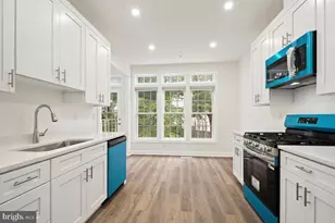 206 Painted Post Ln, Gaithersburg, MD 20878 - Photo 17