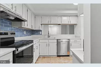 12209 Saint Peter Court #E, Germantown, MD 20874 - Photo 15