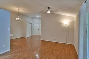 12213 St Peter Ct, Germantown, MD 20874 - Photo 3