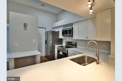 12213 Saint Peter Court #L, Germantown, MD 20874 - Photo 9