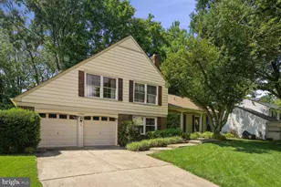 12904 N Commons Way, Potomac, MD 20854 - Photo 1