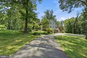 10904 Stanmore Dr, Rockville, MD 20854 - Photo 37