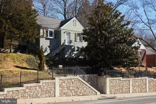 221 Dale Dr, Silver Spring, MD 20910 - Photo 1