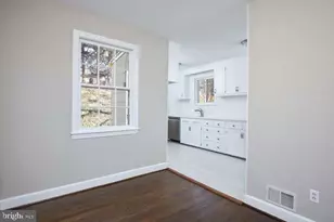 221 Dale Dr, Silver Spring, MD 20910 - Photo 7