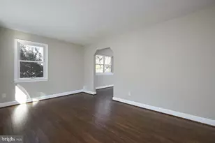 221 Dale Dr, Silver Spring, MD 20910 - Photo 3