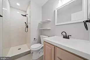 20126 Waringwood Way, Gaithersburg, MD 20886 - Photo 23