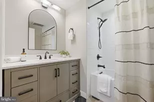 21 Bell Bluff Ct, Gaithersburg, MD 20879 - Photo 25