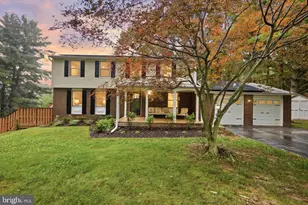 21 Bell Bluff Ct, Gaithersburg, MD 20879 - Photo 1
