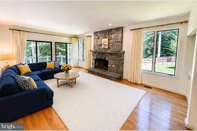 11455 S Glen Road, Potomac, MD 20854 - Photo 7