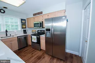 8698 Delcris Dr, Gaithersburg, MD 20886 - Photo 15