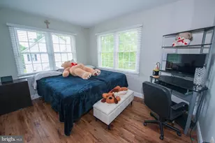 8698 Delcris Dr, Gaithersburg, MD 20886 - Photo 31