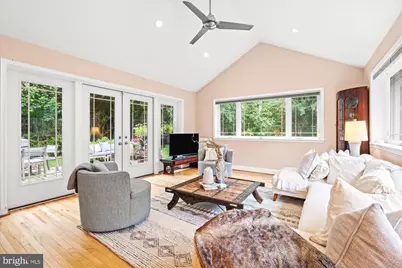 3202 Coquelin Terrace, Chevy Chase, MD 20815 - Photo 7