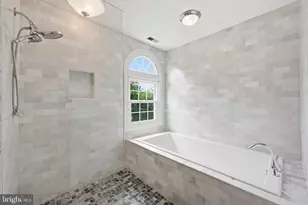 21406 Manor View Cir, Germantown, MD 20876 - Photo 27