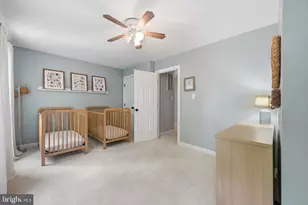21406 Manor View Cir, Germantown, MD 20876 - Photo 17