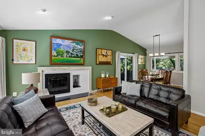 8308 Lilly Stone Drive, Bethesda, MD 20817 - Photo 9