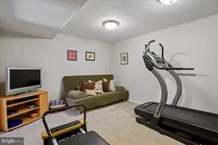 8308 Lilly Stone Dr, Bethesda, MD 20817 - Photo 45