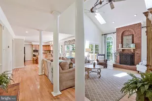 14201 Floral Park Dr, North Potomac, MD 20878 - Photo 25