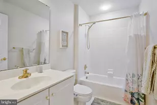 14201 Floral Park Dr, North Potomac, MD 20878 - Photo 47