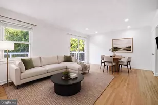 2 Bush Hill Ct, Gaithersburg, MD 20882 - Photo 13