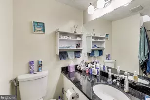 7726 Seven Locks Rd, Bethesda, MD 20817 - Photo 17