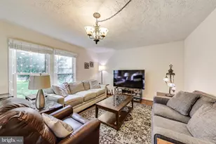 7726 Seven Locks Rd, Bethesda, MD 20817 - Photo 3