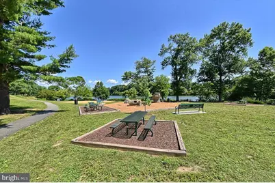 9668 Brassie Way, Montgomery Village, MD 20886 - Photo 31