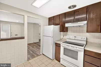 9668 Brassie Way, Montgomery Village, MD 20886 - Photo 15