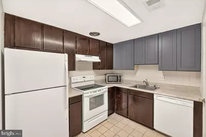 9668 Brassie Way, Montgomery Village, MD 20886 - Photo 11