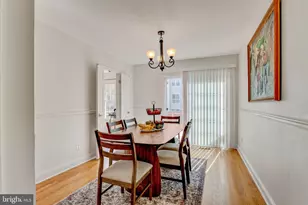 20403 Ivybridge Ct, Montgomery Village, MD 20886 - Photo 11
