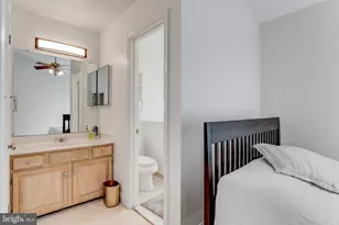 20403 Ivybridge Ct, Montgomery Village, MD 20886 - Photo 25