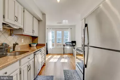 20403 Ivybridge Court, Montgomery Village, MD 20886 - Photo 7