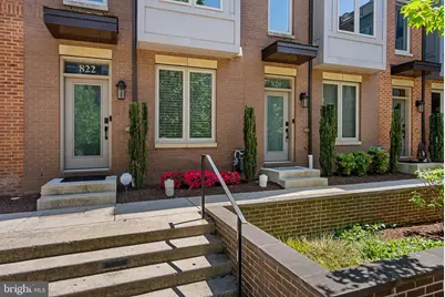 820 Thompson Crescent #26, Rockville, MD 20852 - Photo 3