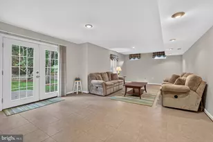 11501 Seneca Forest Cir, Germantown, MD 20876 - Photo 35