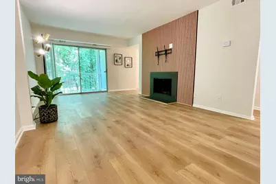 3 Pickering Court # 102, Germantown, MD 20874 - Photo 5