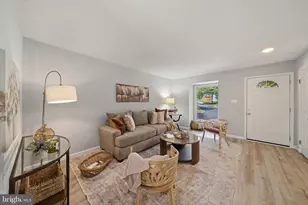 12501 Coral Grove Pl, Germantown, MD 20874 - Photo 5