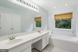 2943 St Helen Cir, Silver Spring, MD 20906 - Photo 19