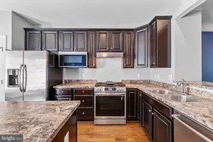 11891 Country Squire Way, Clarksburg, MD 20871 - Photo 7