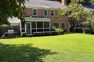 5601 Kirkwood Dr, Bethesda, MD 20816 - Photo 11