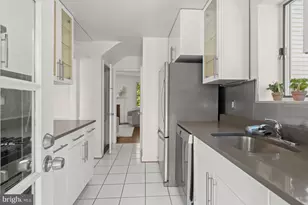 8800 Maywood Ave, Silver Spring, MD 20910 - Photo 13