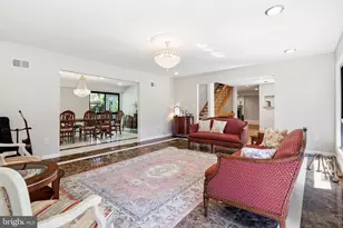 8578 Brickyard Rd, Potomac, MD 20854 - Photo 9