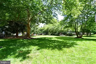 301 Palmspring Dr, Gaithersburg, MD 20878 - Photo 33