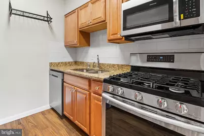 10428 Rockville Pik #10428, Rockville, MD 20852 - Photo 9
